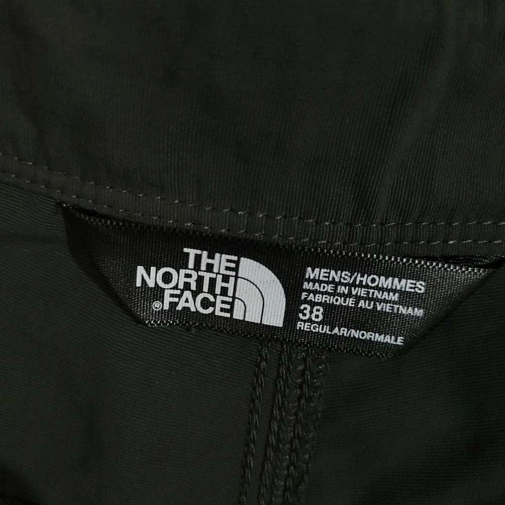The‎ North Face Cargo Shorts Mens 38 Hiking Travel Belted Outdoor Gray Nylon